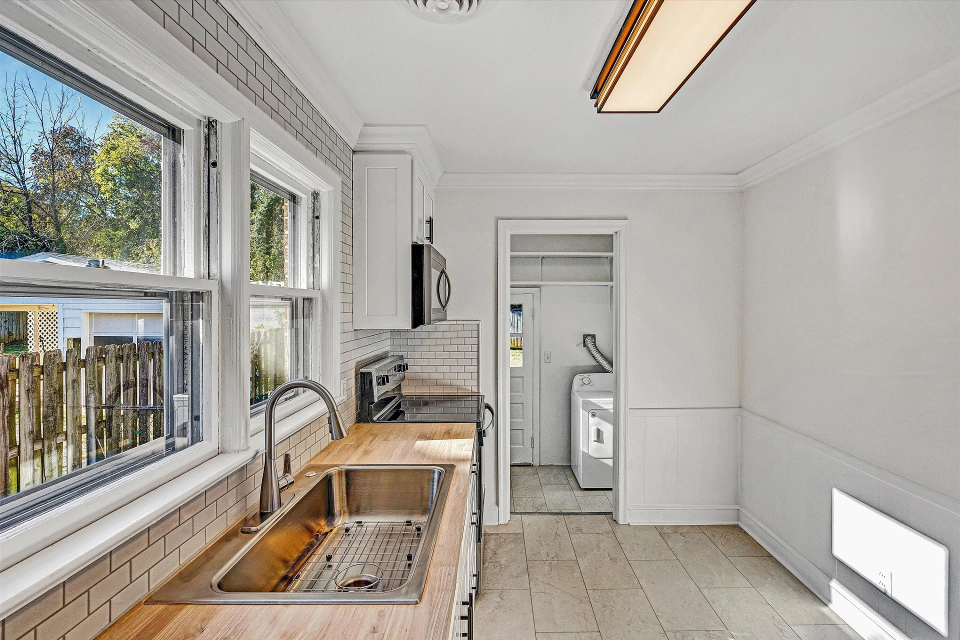 3816 Sunrise AVE NW - Photo 10