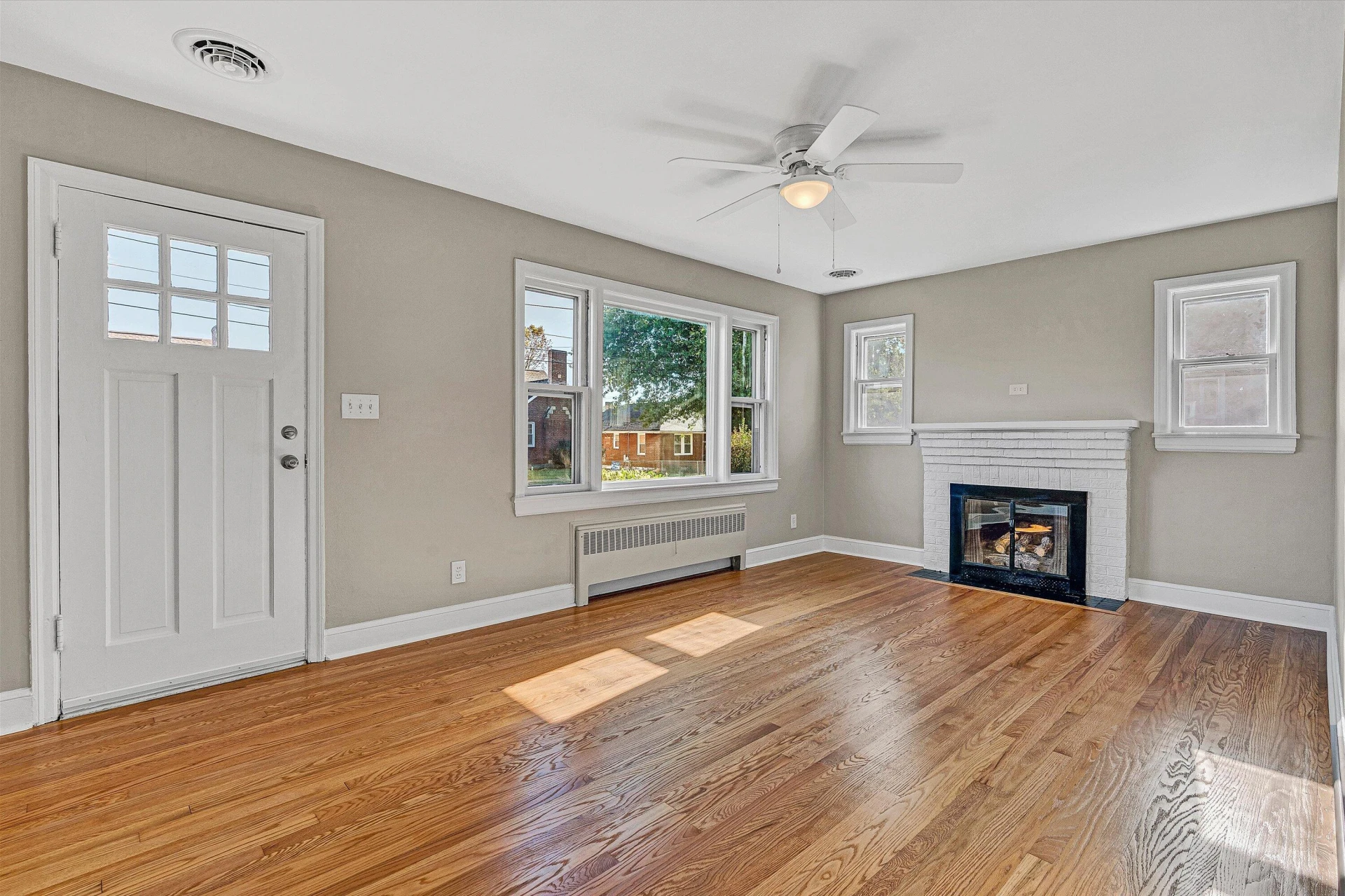 3816 Sunrise AVE NW - Photo 3
