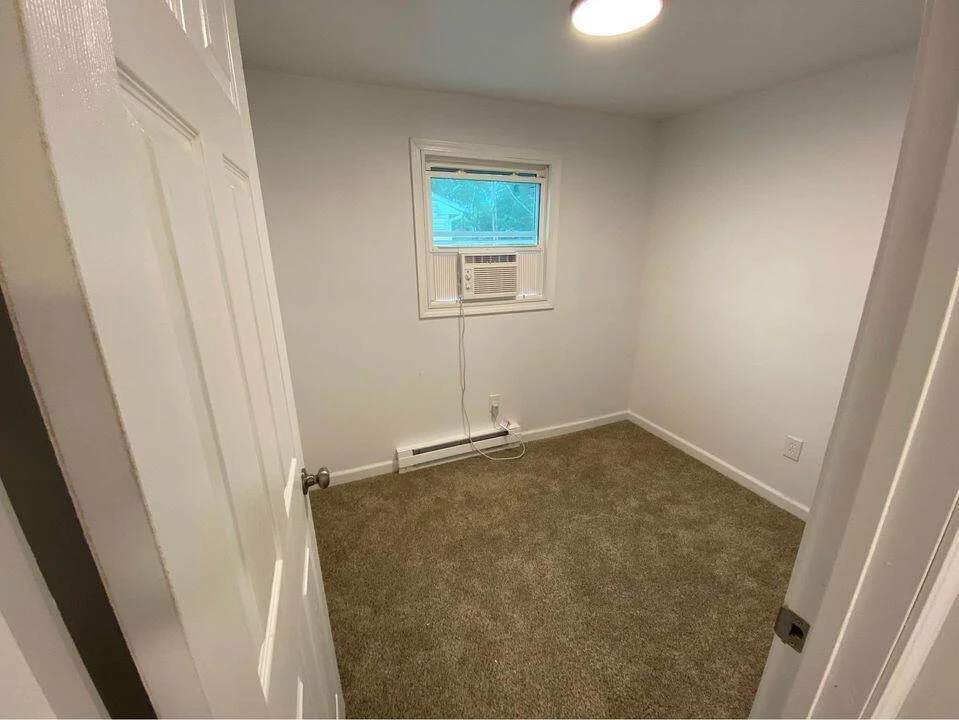 1528 Riverdale RD SE - Photo 7