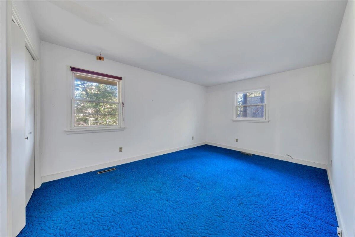 6915 Ardmore DR - Photo 19