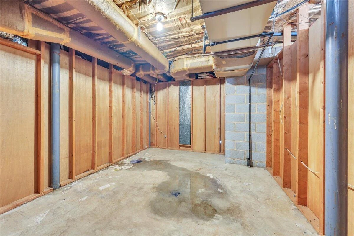 6915 Ardmore DR - Photo 24