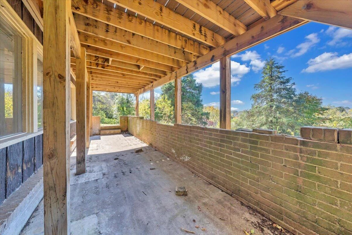6915 Ardmore DR - Photo 28