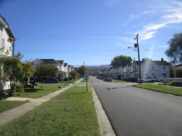 107 N North Marion AVE - Photo 16