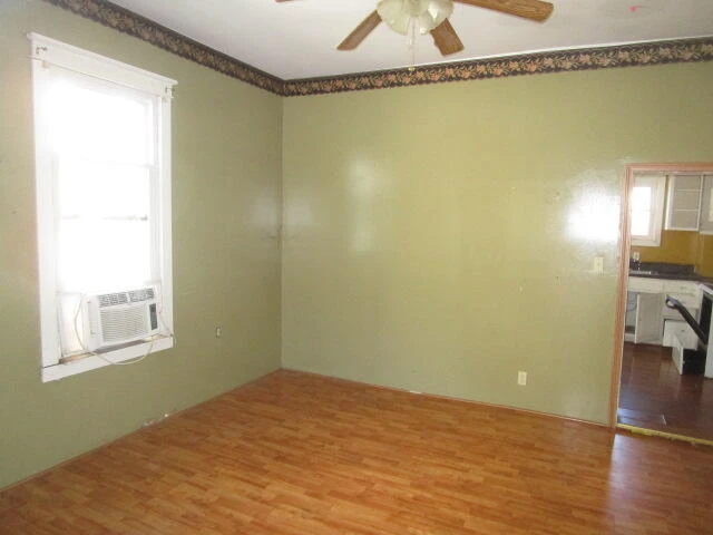 107 N North Marion AVE - Photo 5