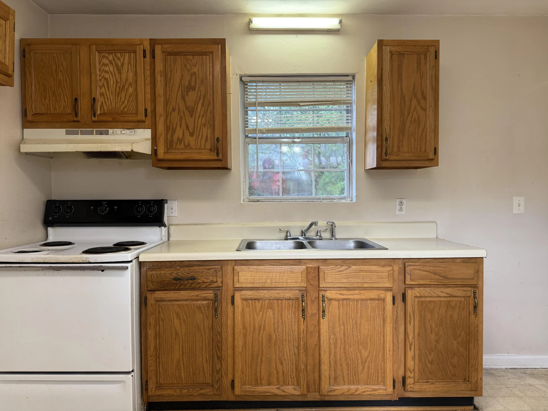 1415 Fresno ST NW - Photo 27
