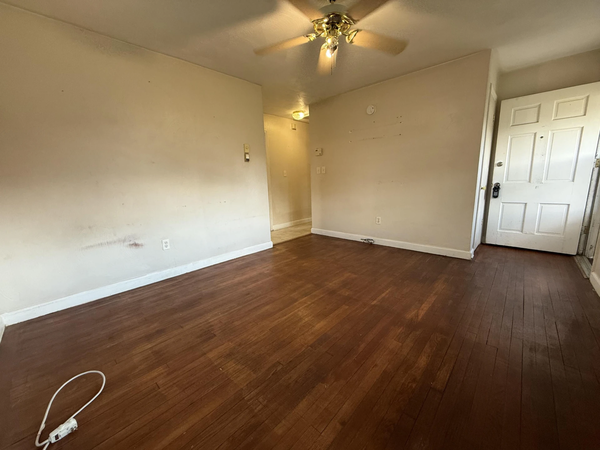 1415 Fresno ST NW - Photo 5