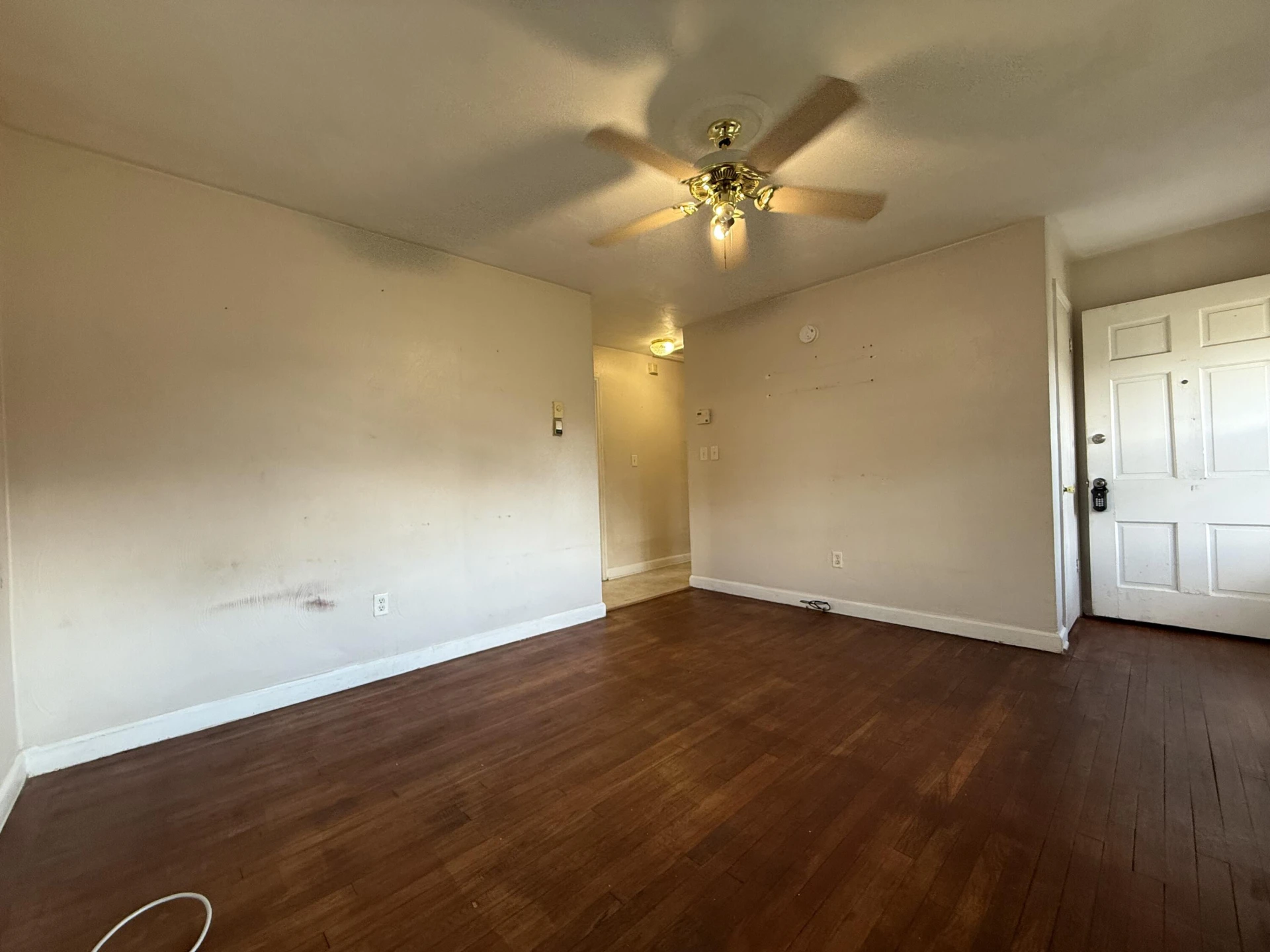 1415 Fresno ST NW - Photo 6
