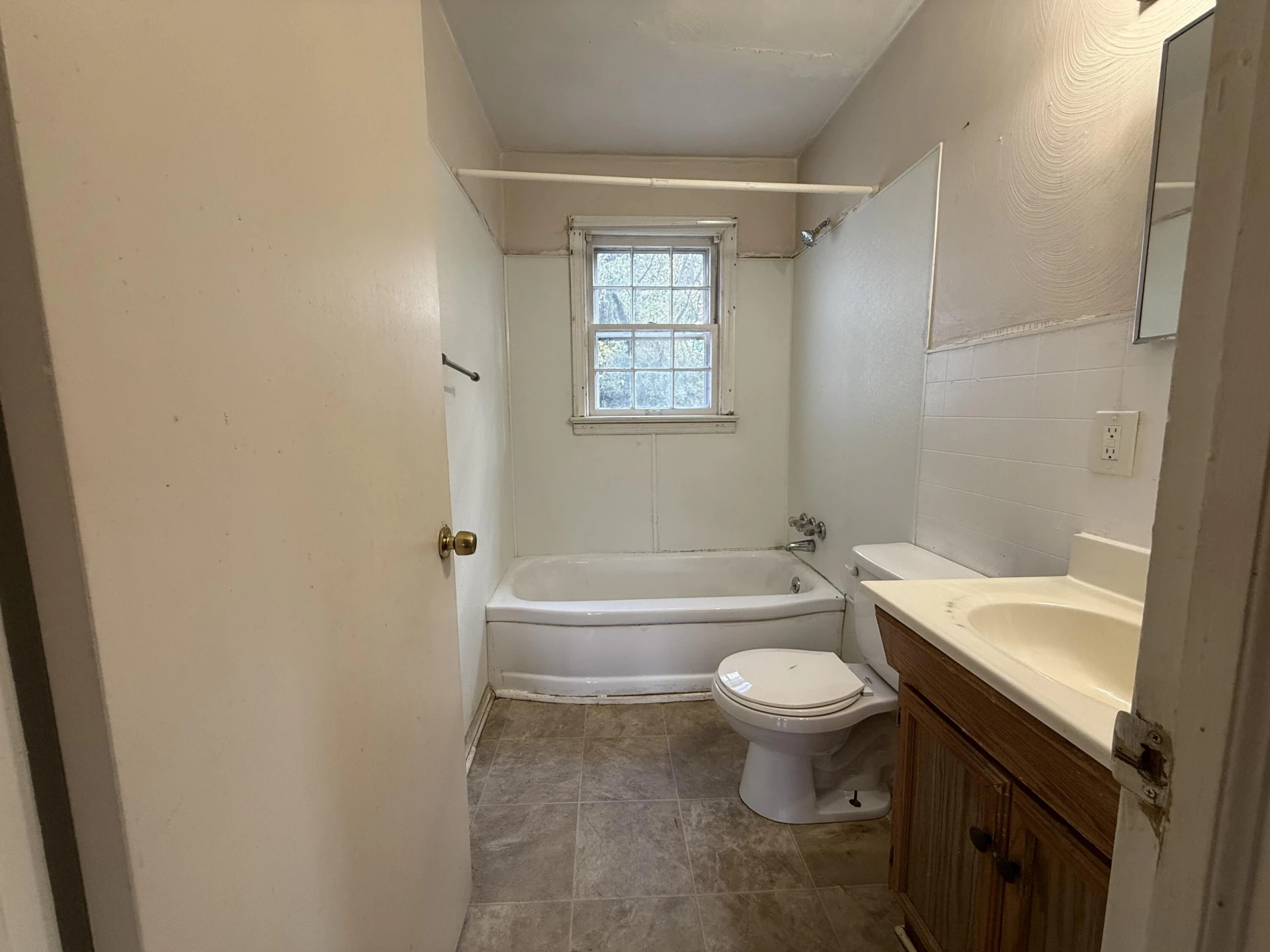 1415 Fresno ST NW - Photo 8