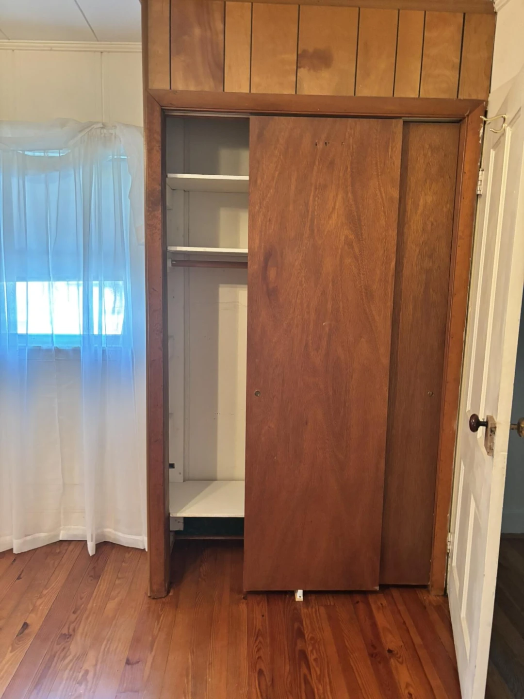 1147 Tipton AVE SE - Photo 11