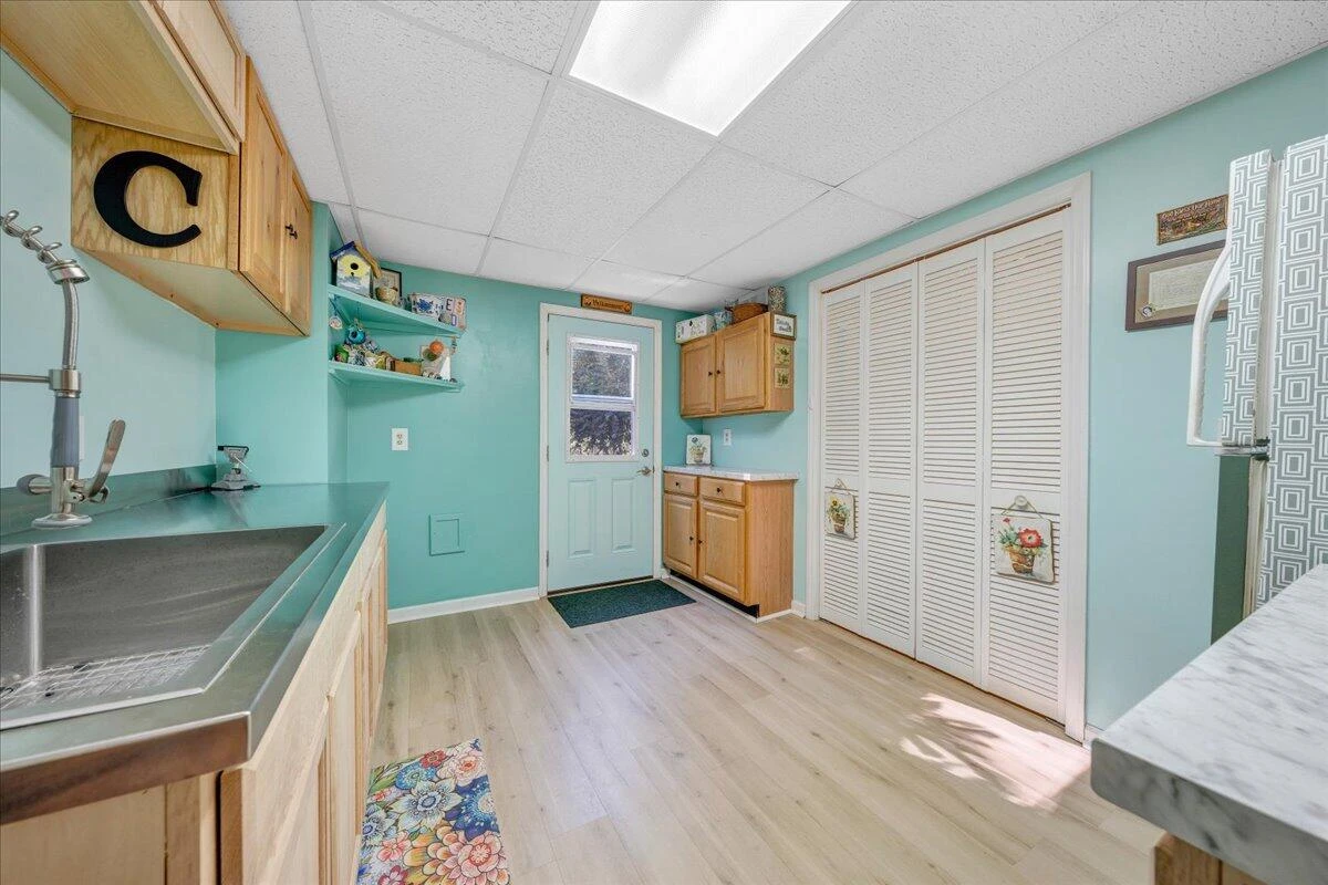13057 Hardy RD - Photo 39