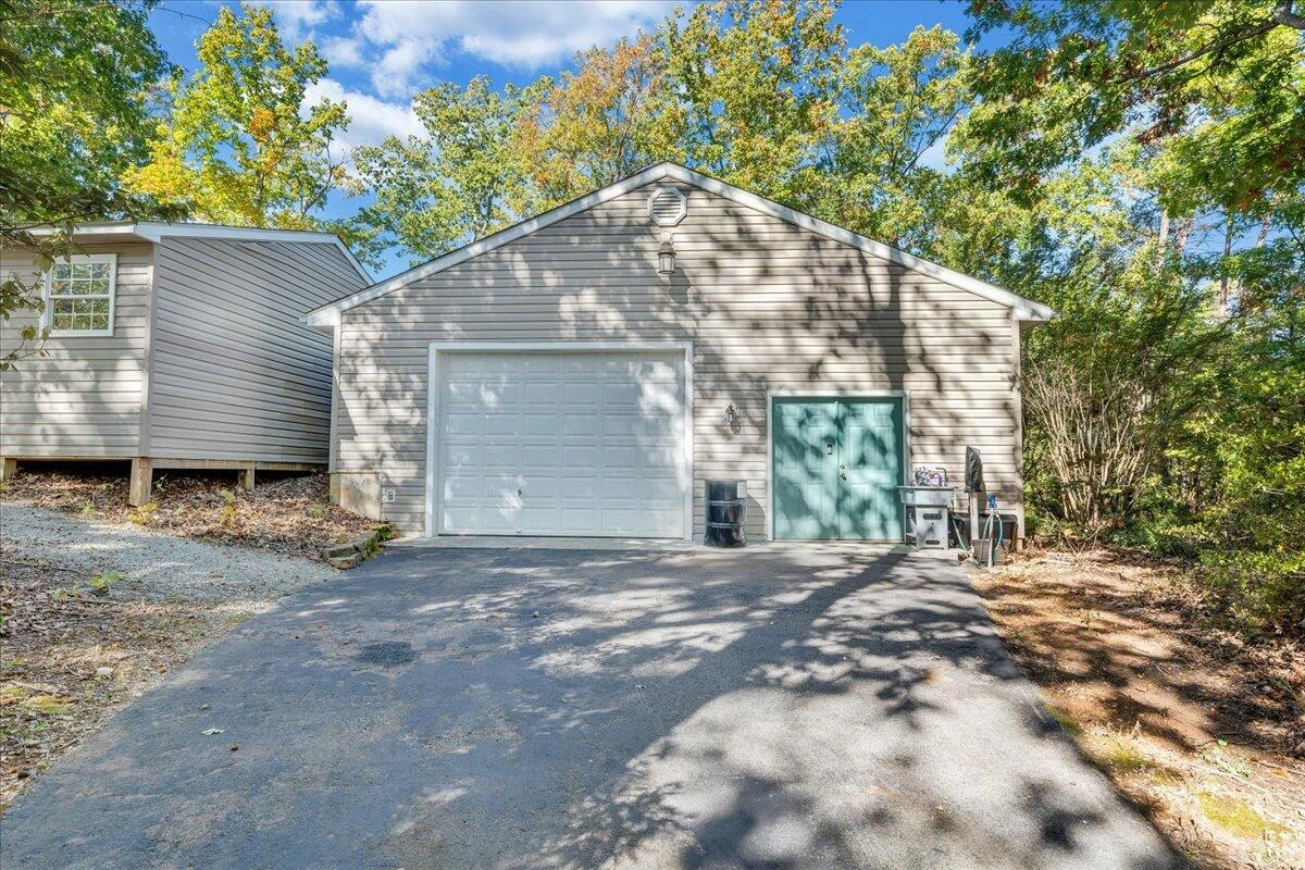 13057 Hardy RD - Photo 47