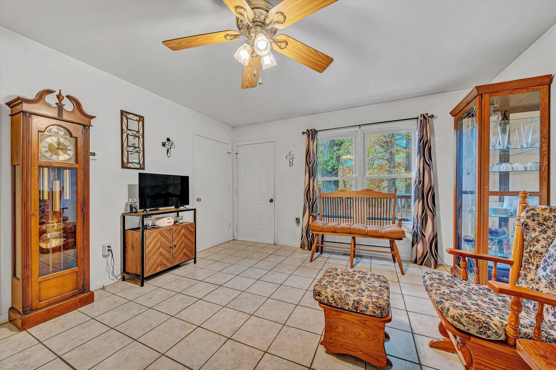 117 Country LN - Photo 6