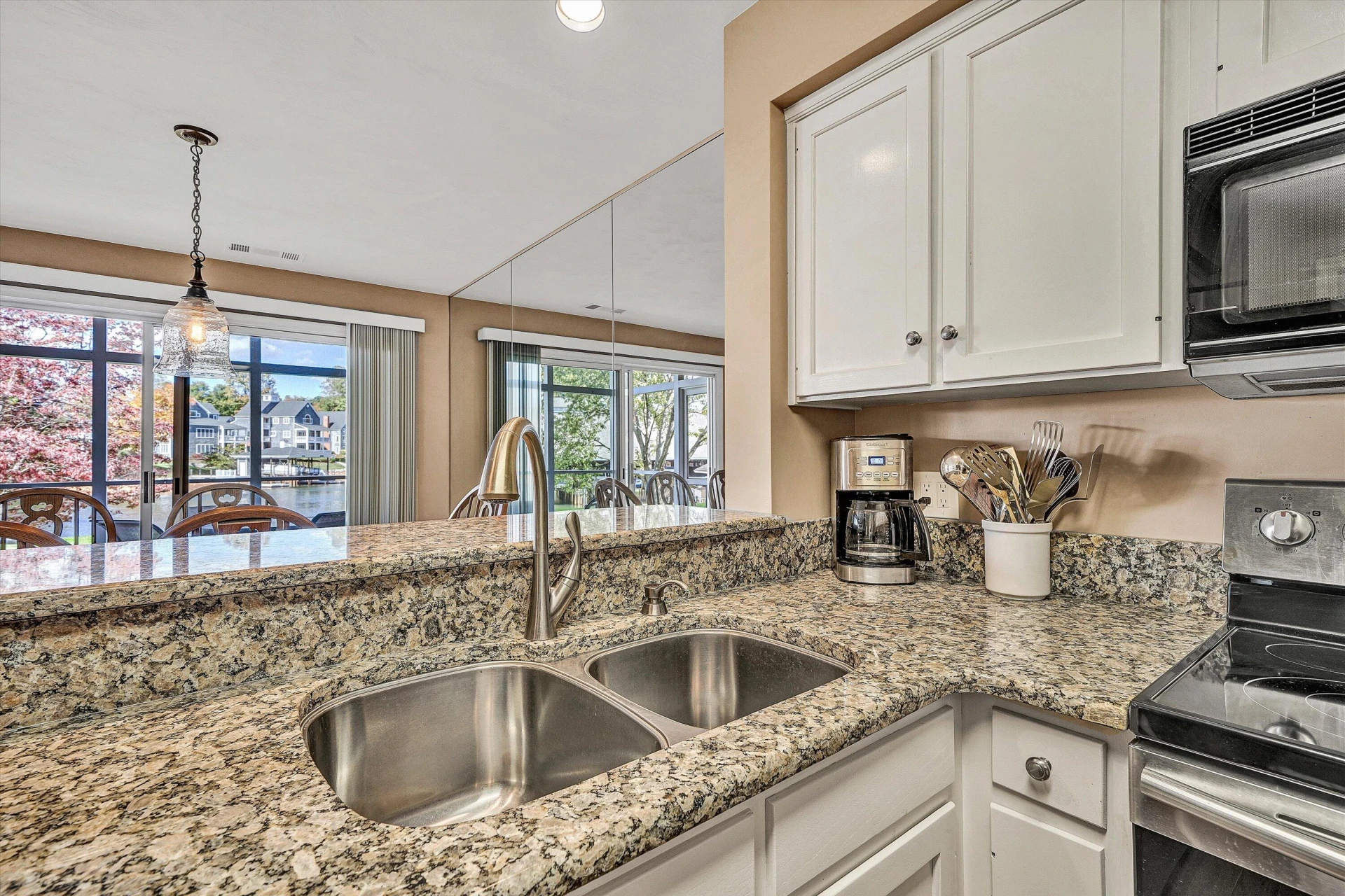 410 Marina Bay DR #102 - Photo 10