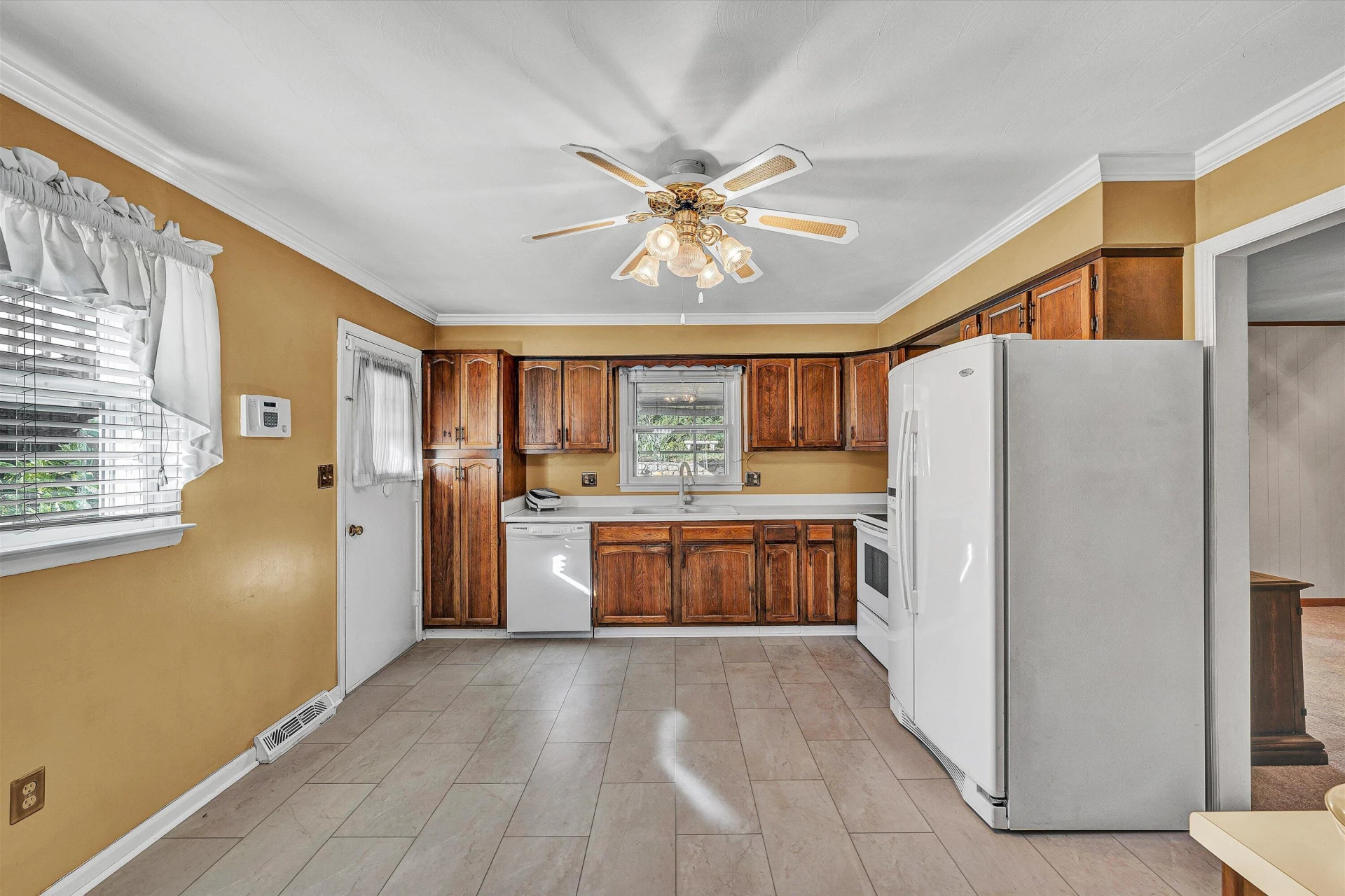4566 Oakland BLVD NW - Photo 12
