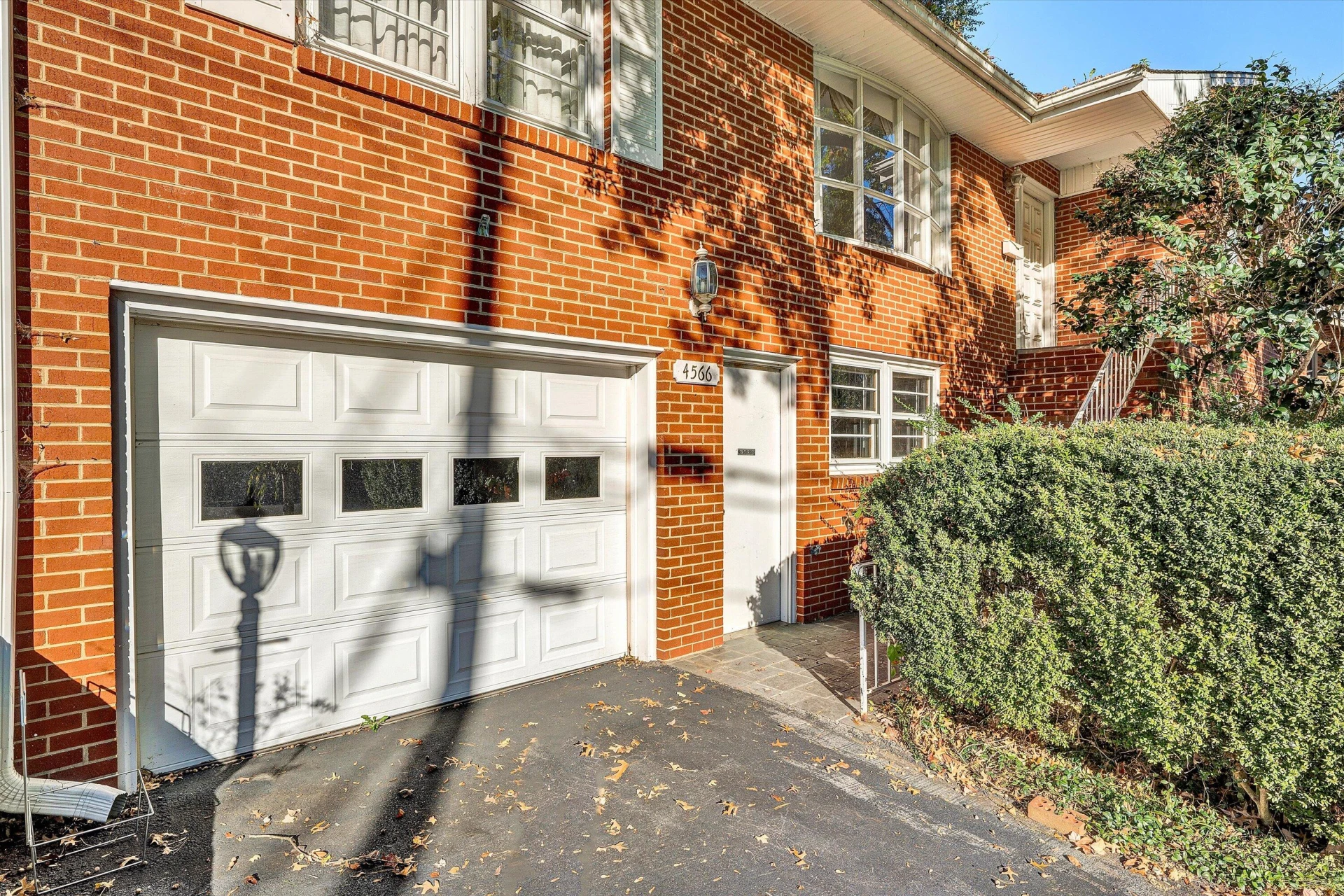 4566 Oakland BLVD NW - Photo 4