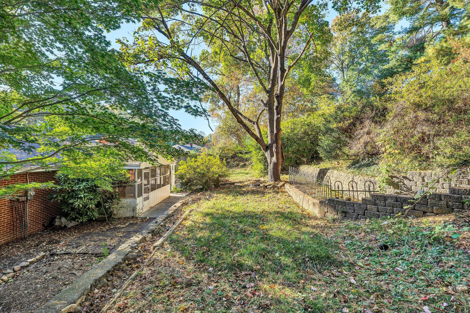 4566 Oakland BLVD NW - Photo 49