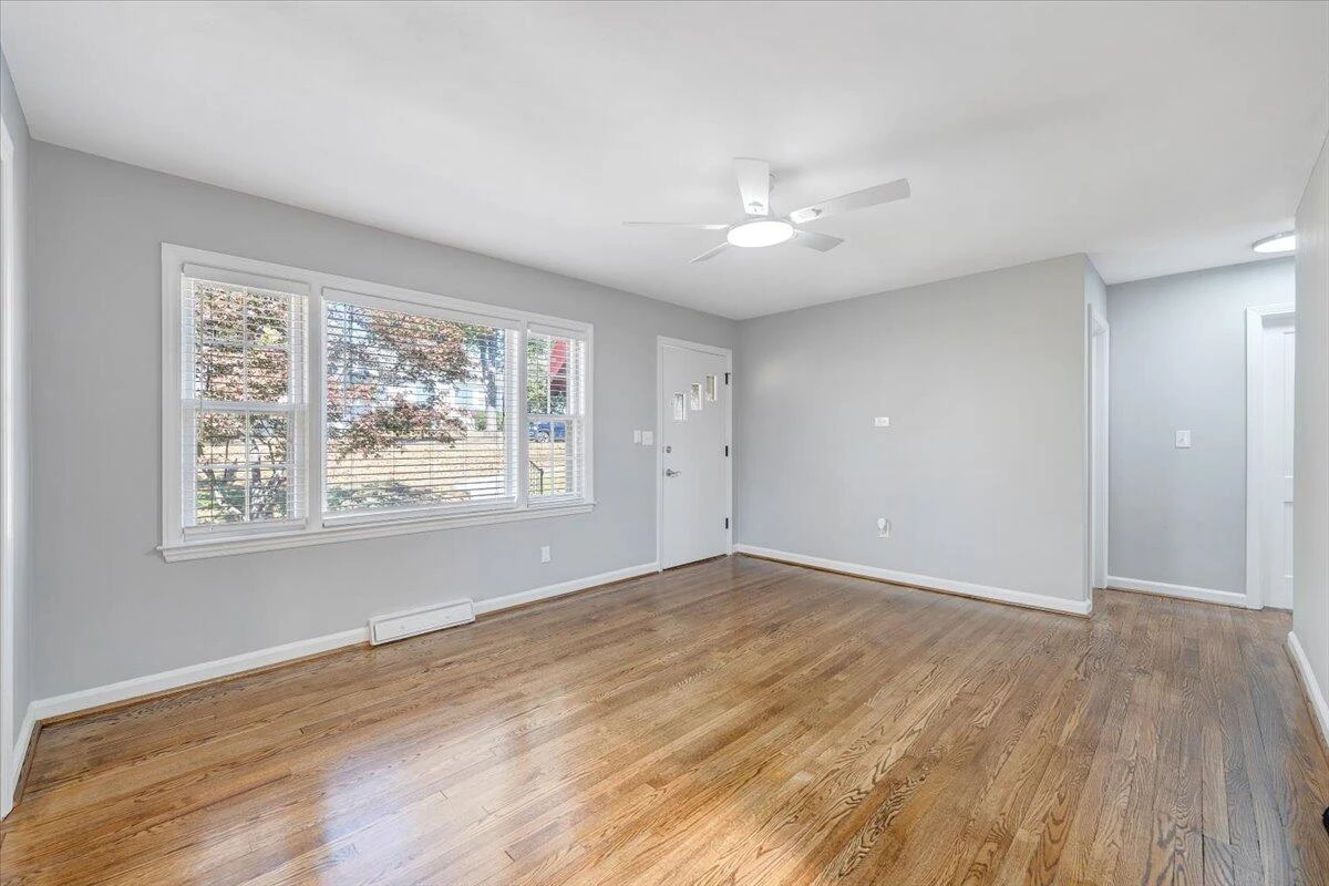2775 Derwent DR SW - Photo 17