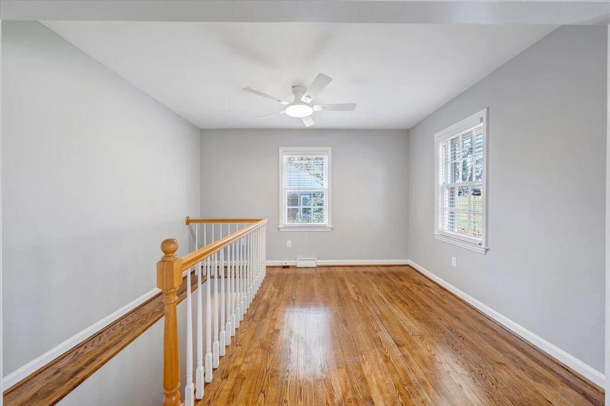 2775 Derwent DR SW - Photo 19