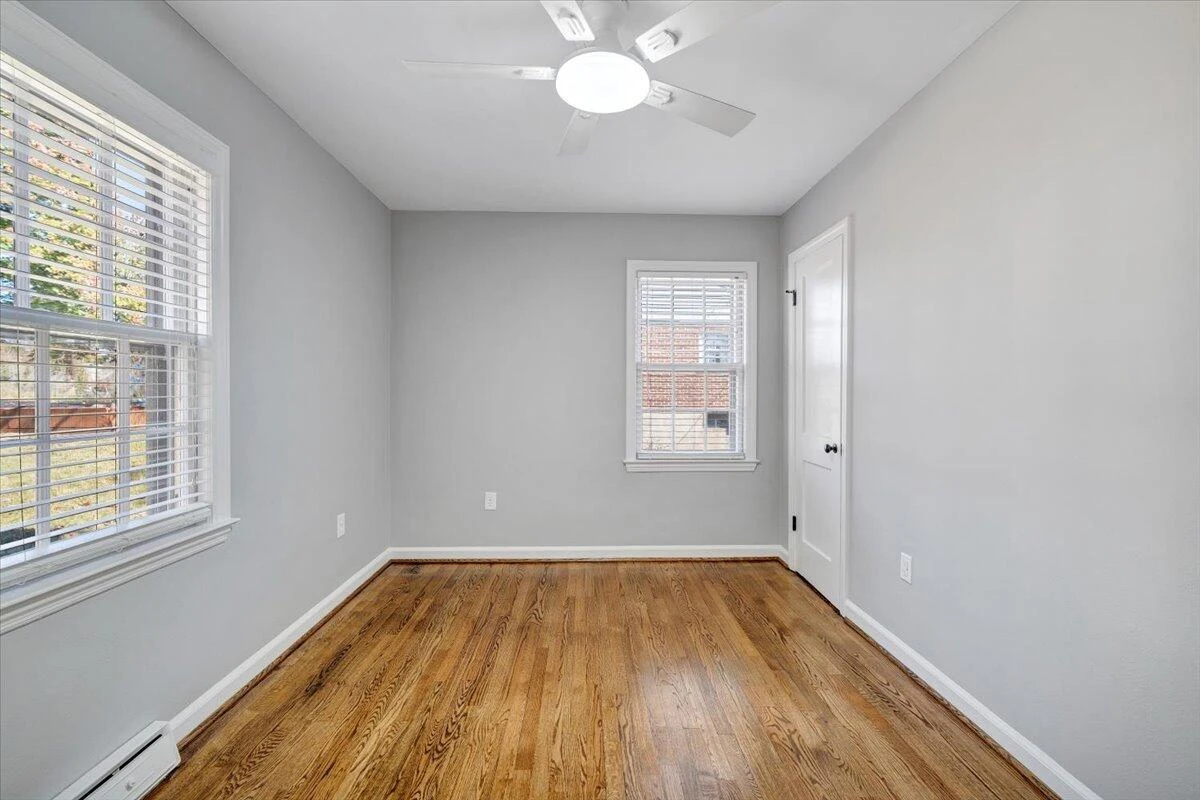2775 Derwent DR SW - Photo 27