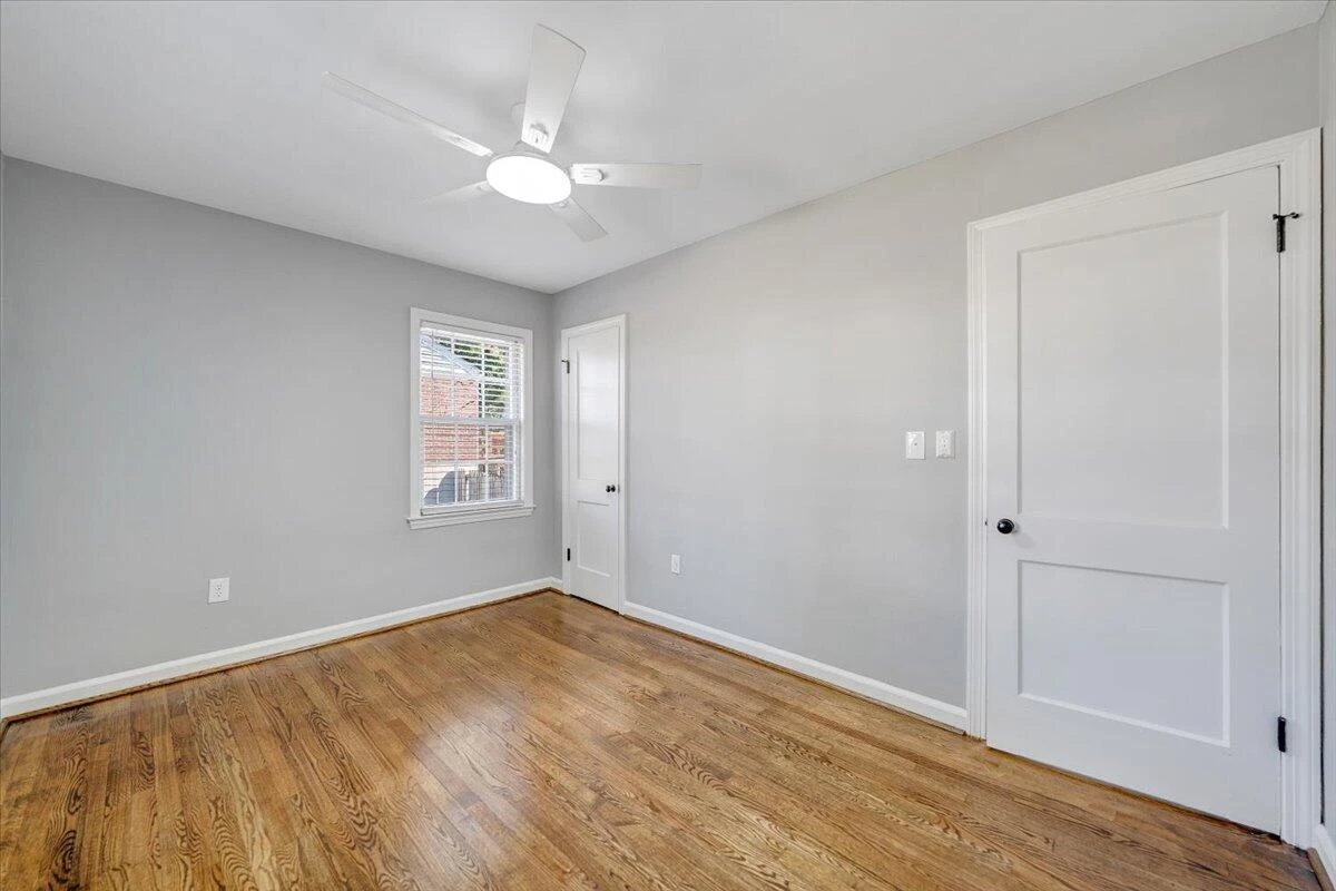 2775 Derwent DR SW - Photo 28
