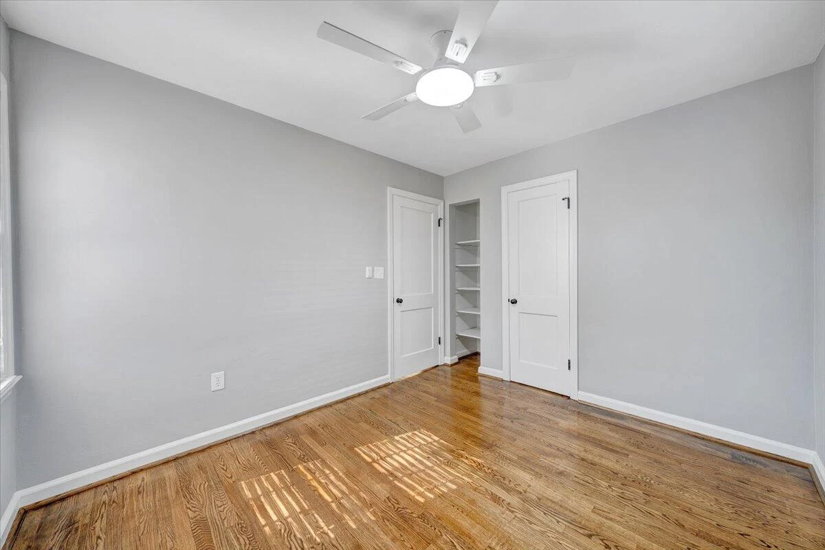 2775 Derwent DR SW - Photo 30