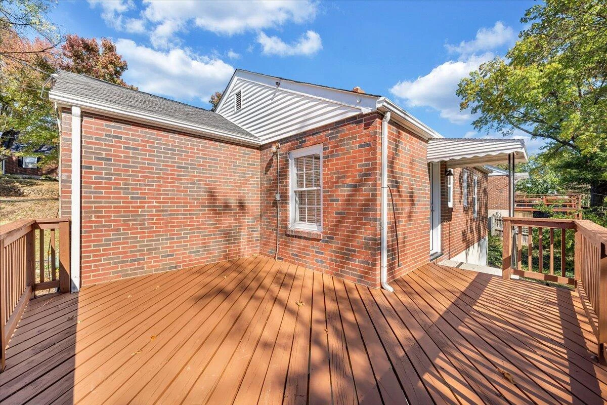 2775 Derwent DR SW - Photo 41