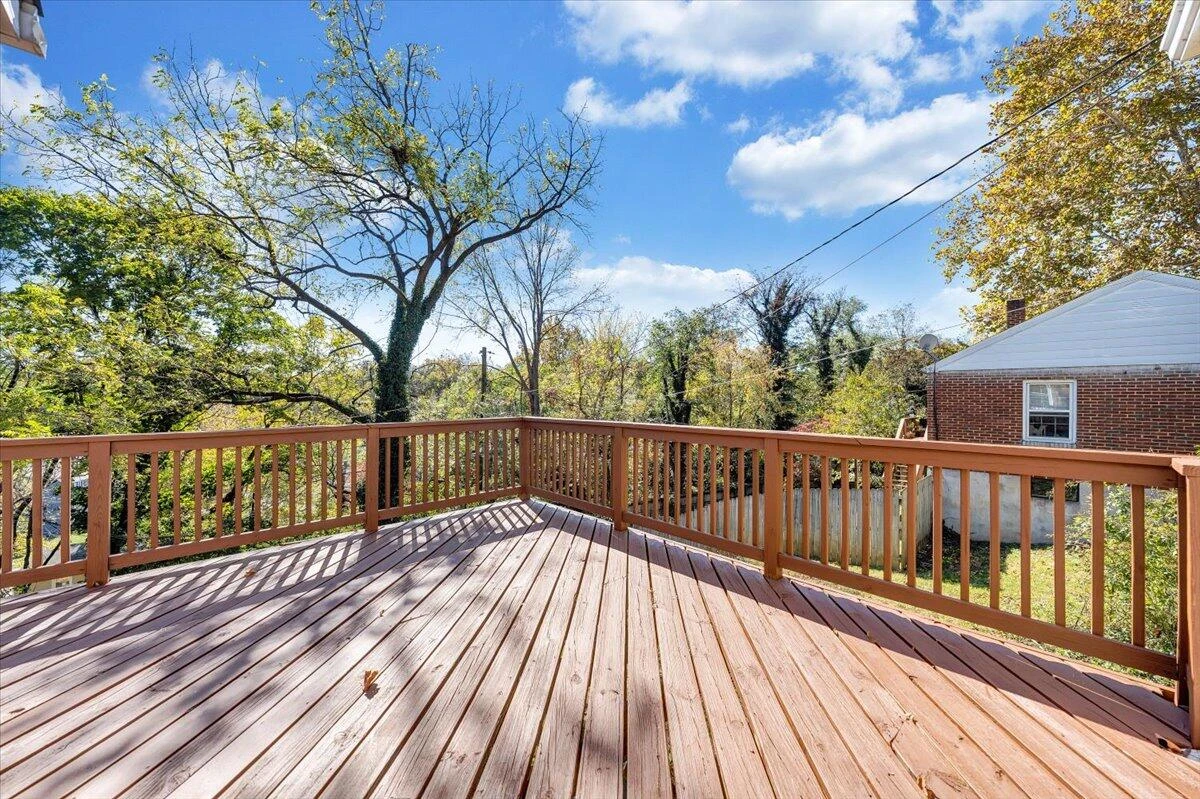 2775 Derwent DR SW - Photo 42
