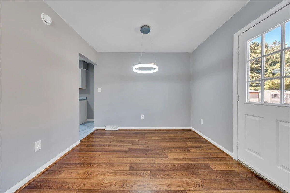 4720 Pennsylvania AVE NE - Photo 22