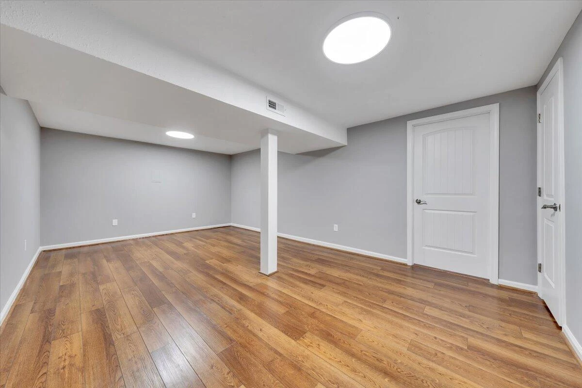 4720 Pennsylvania AVE NE - Photo 33