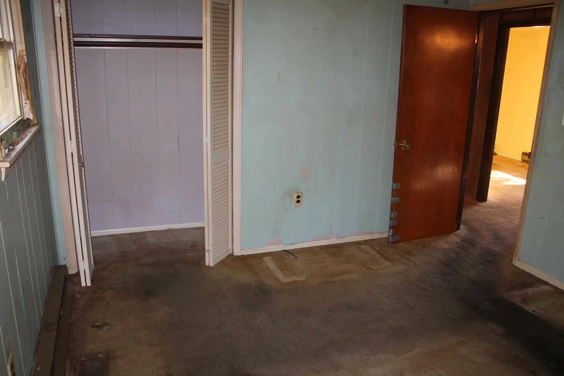 1414 Eastgate AVE NE - Photo 15
