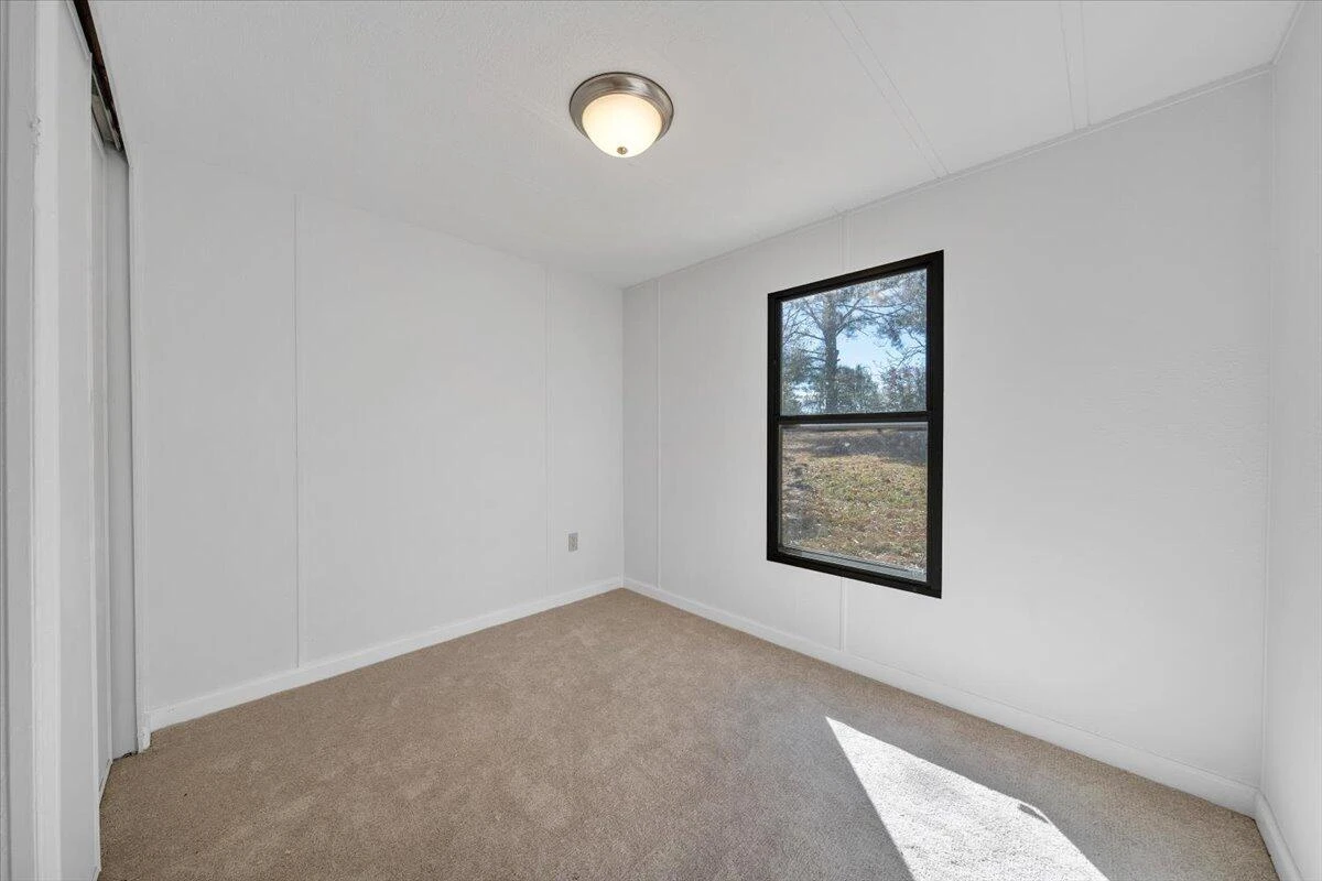 102 Sunnyview CT - Photo 11