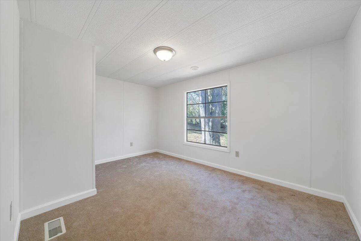 102 Sunnyview CT - Photo 13