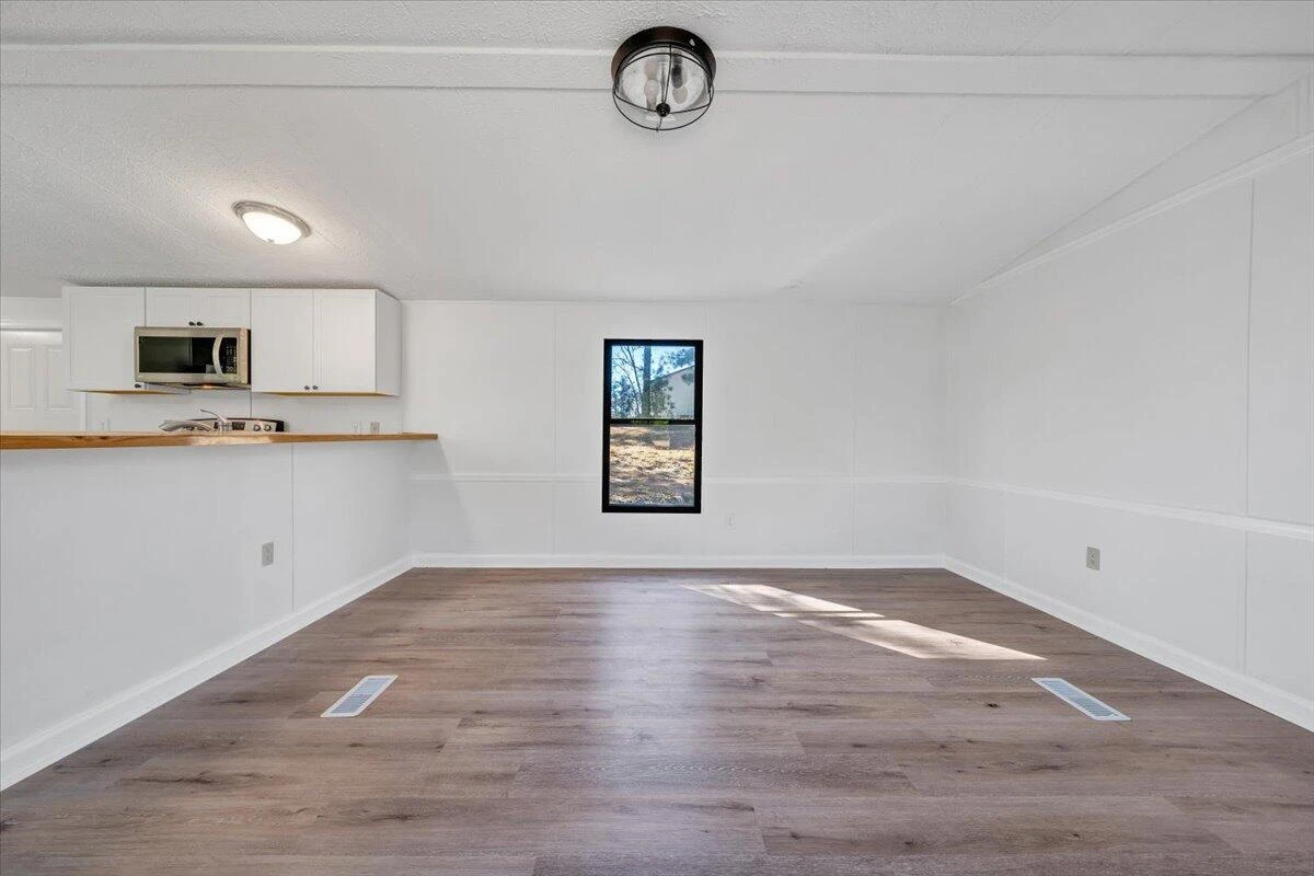 102 Sunnyview CT - Photo 4