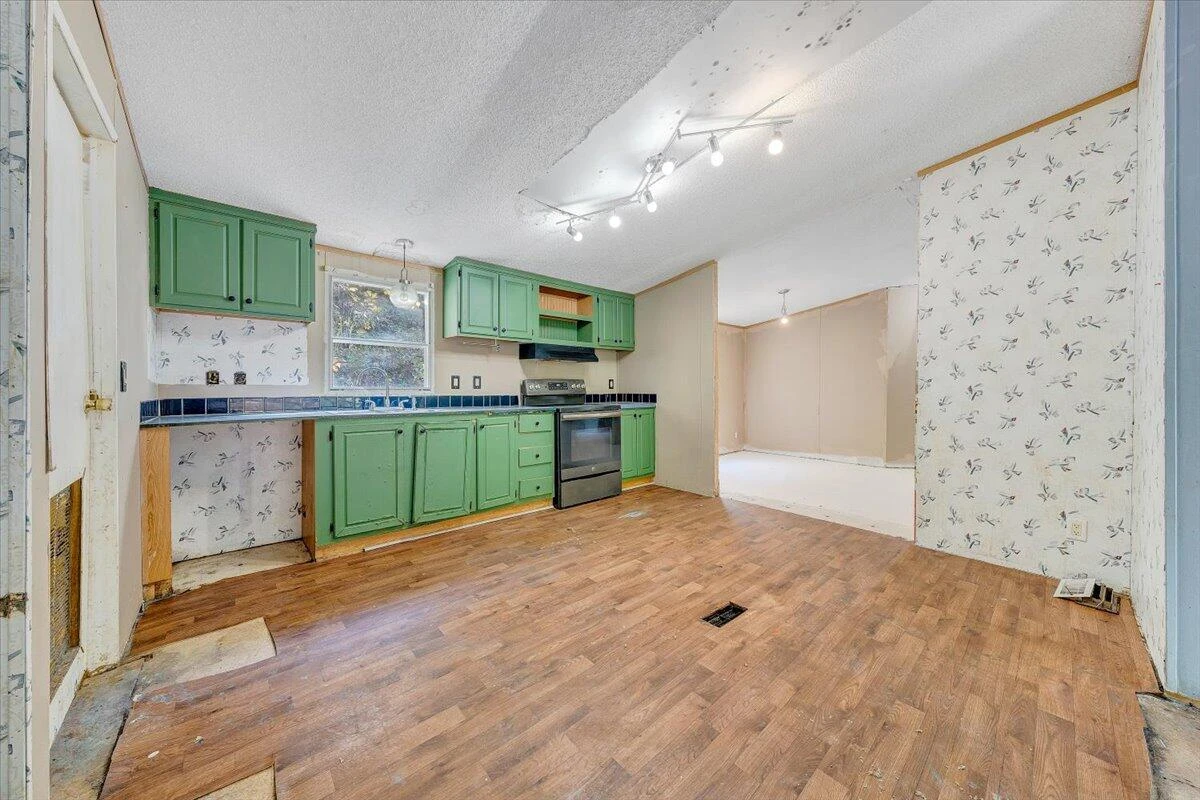 3120 Powell DR - Photo 11
