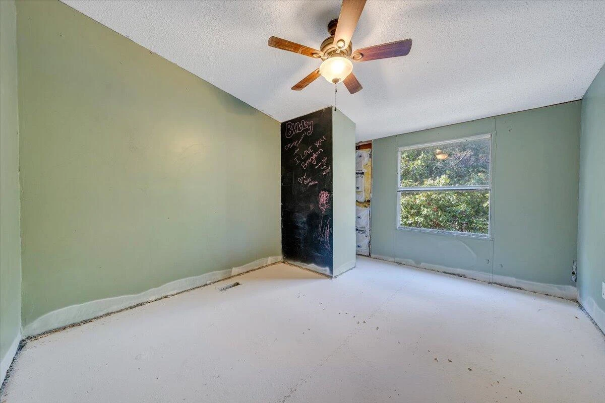 3120 Powell DR - Photo 18