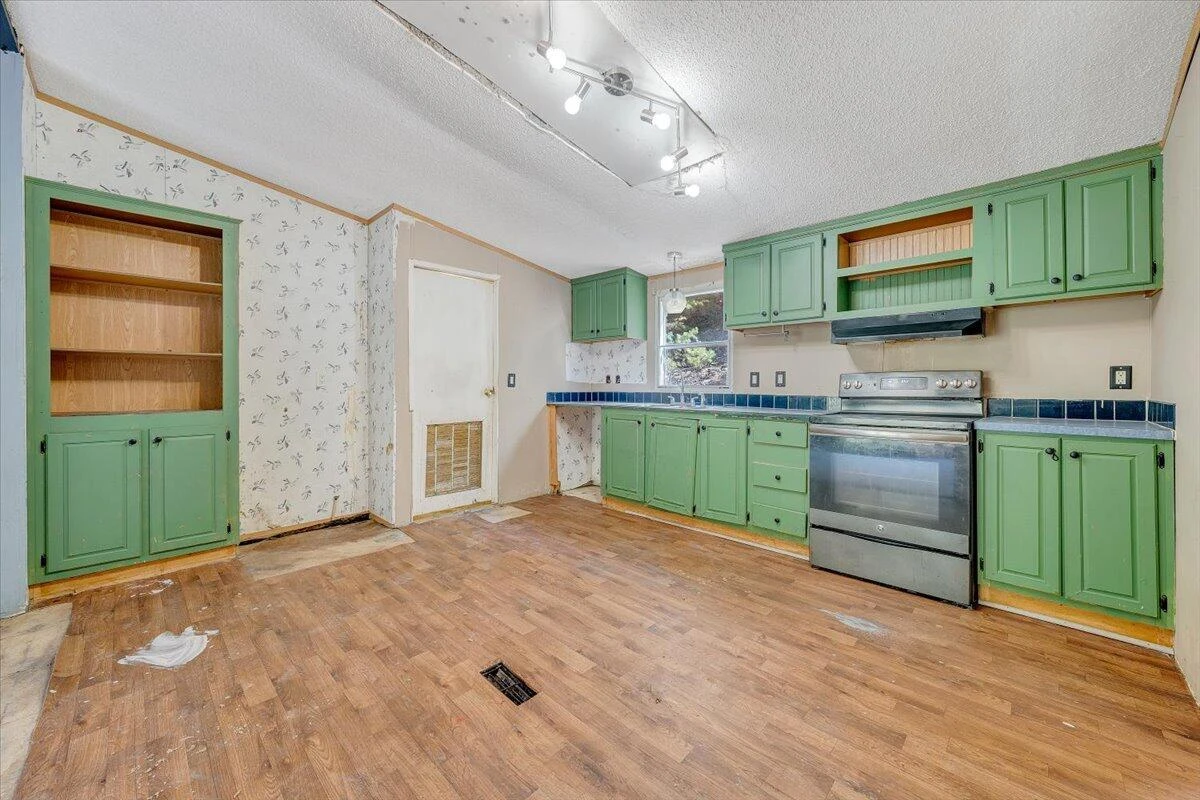 3120 Powell DR - Photo 9
