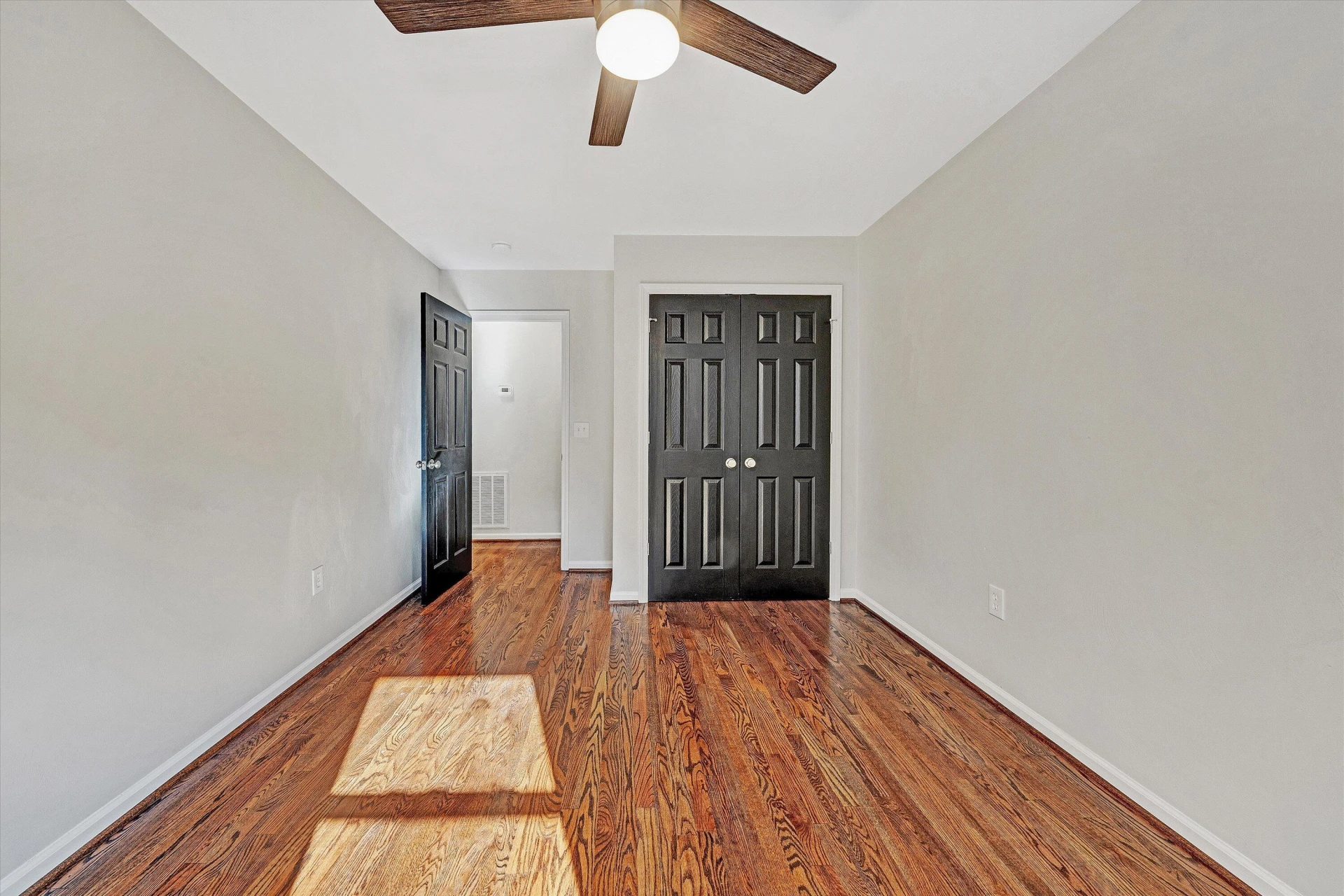 161 Parkview DR - Photo 25