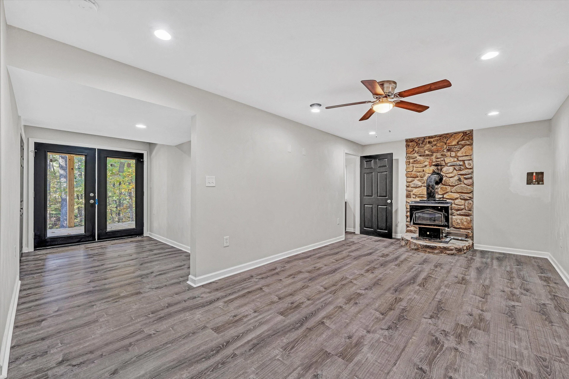 161 Parkview DR - Photo 31