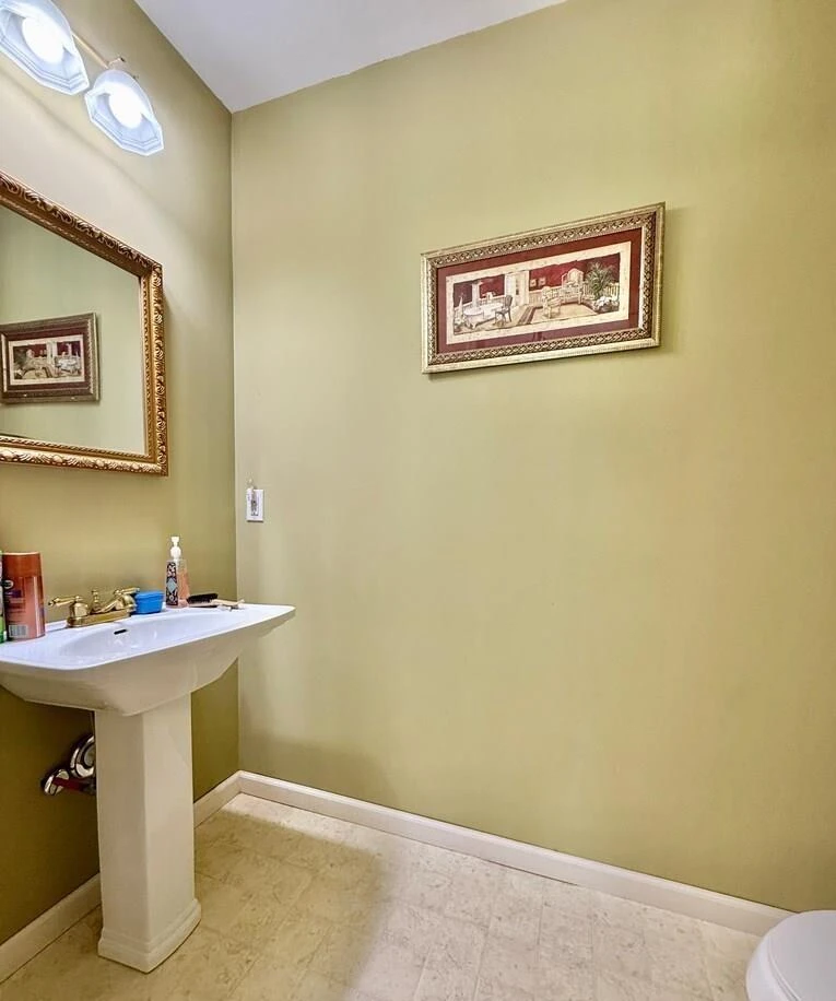 100 Flamingo RD - Photo 16