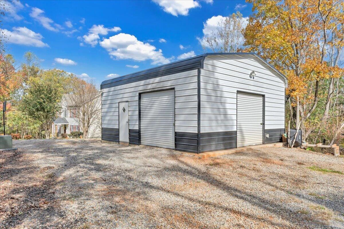 780 Farmington RD - Photo 5
