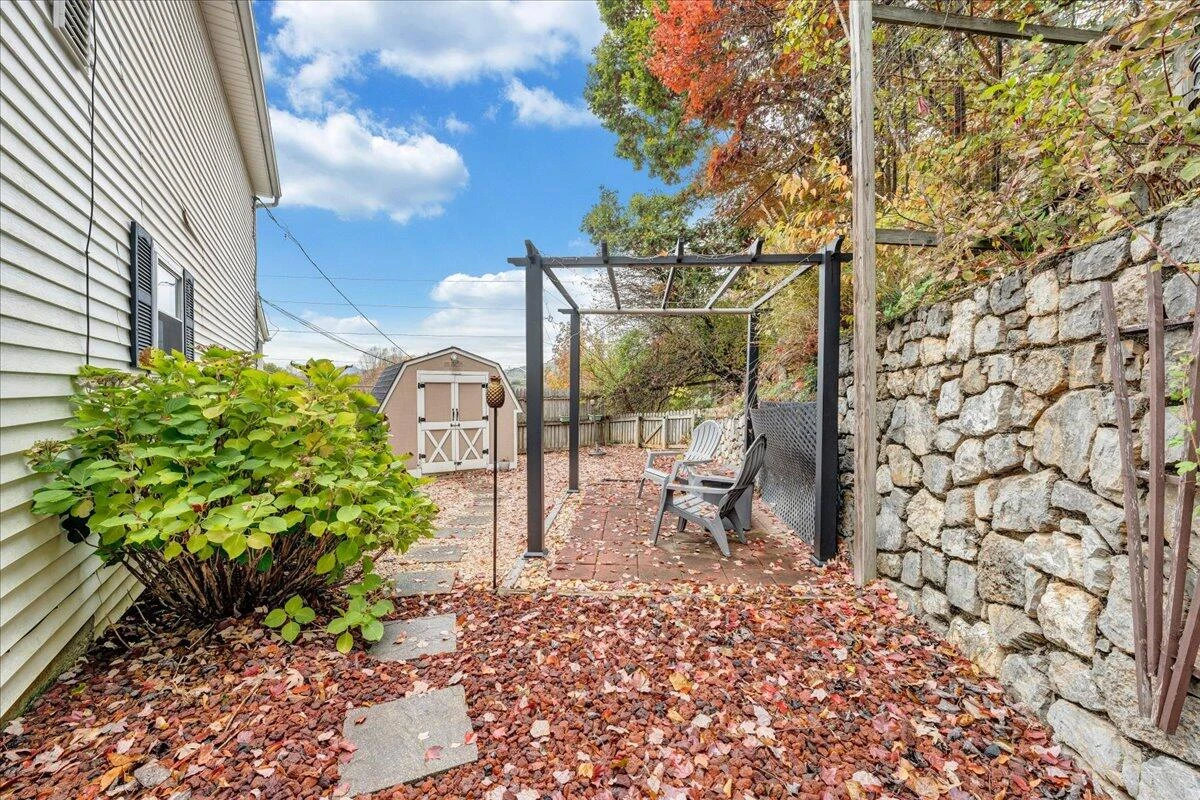 1486 Craig Robertson RD SE - Photo 19