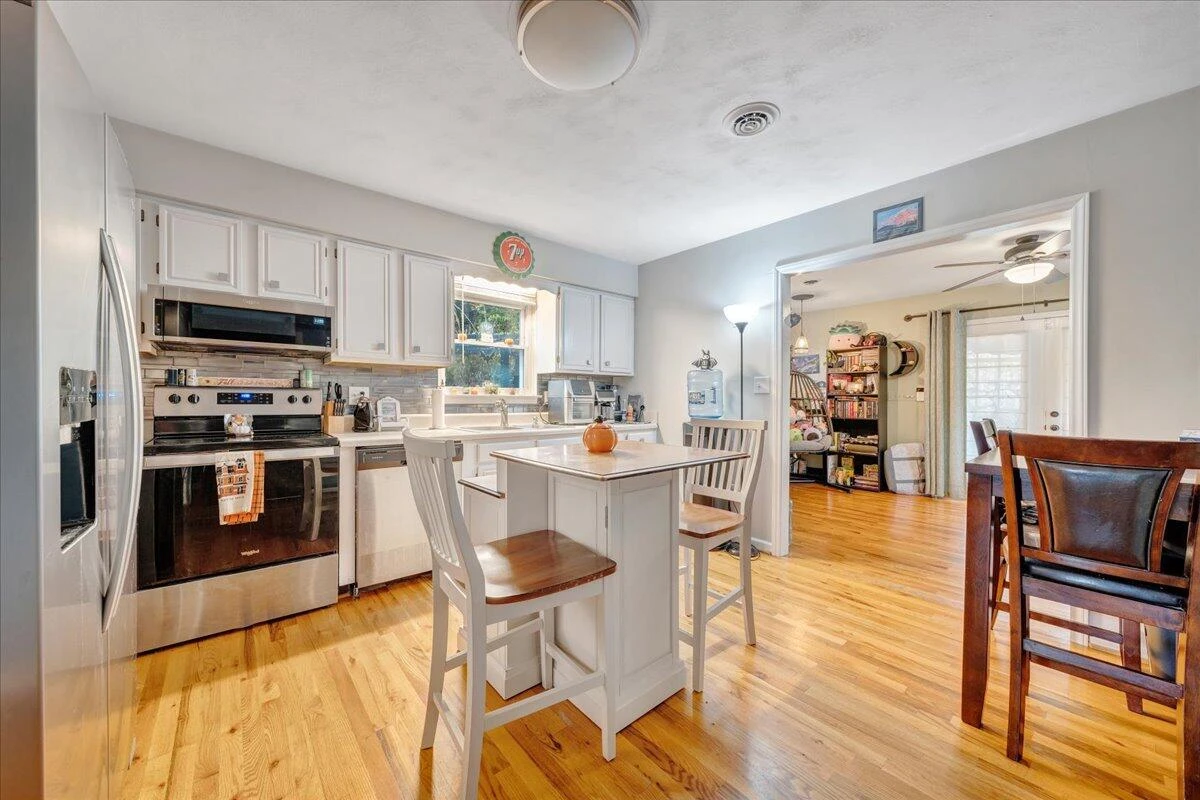 1486 Craig Robertson RD SE - Photo 9