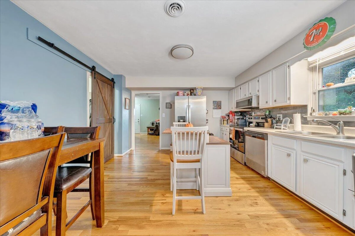 1486 Craig Robertson RD SE - Photo 11