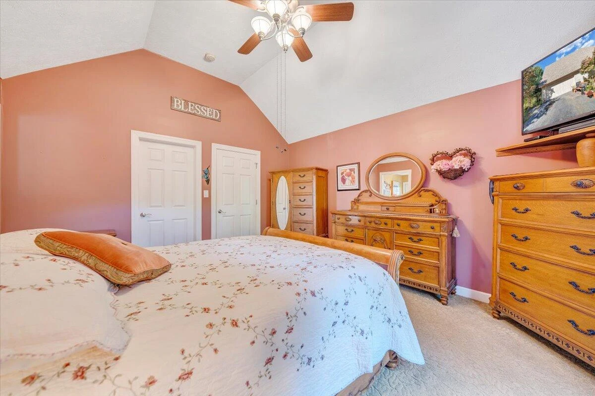 3085 Creekside DR - Photo 22