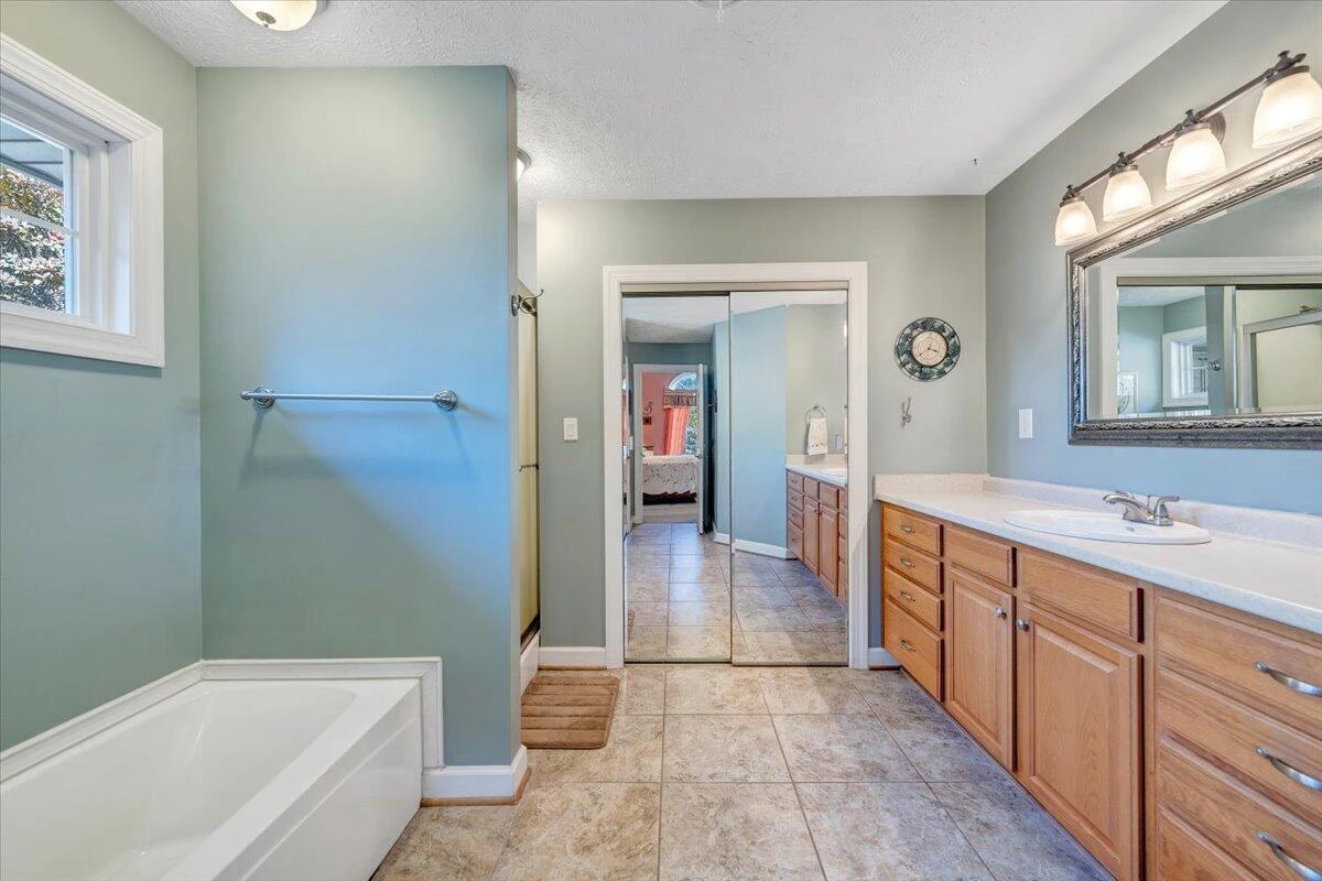 3085 Creekside DR - Photo 29