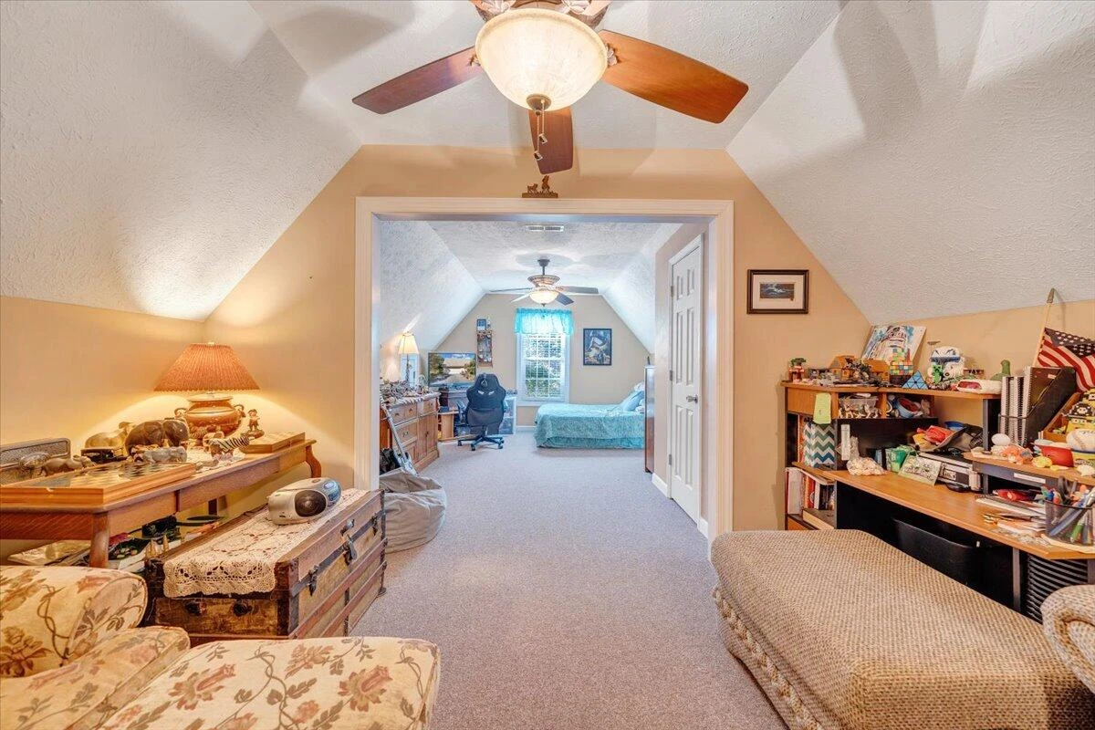 3085 Creekside DR - Photo 35