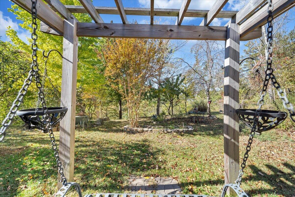 3085 Creekside DR - Photo 47