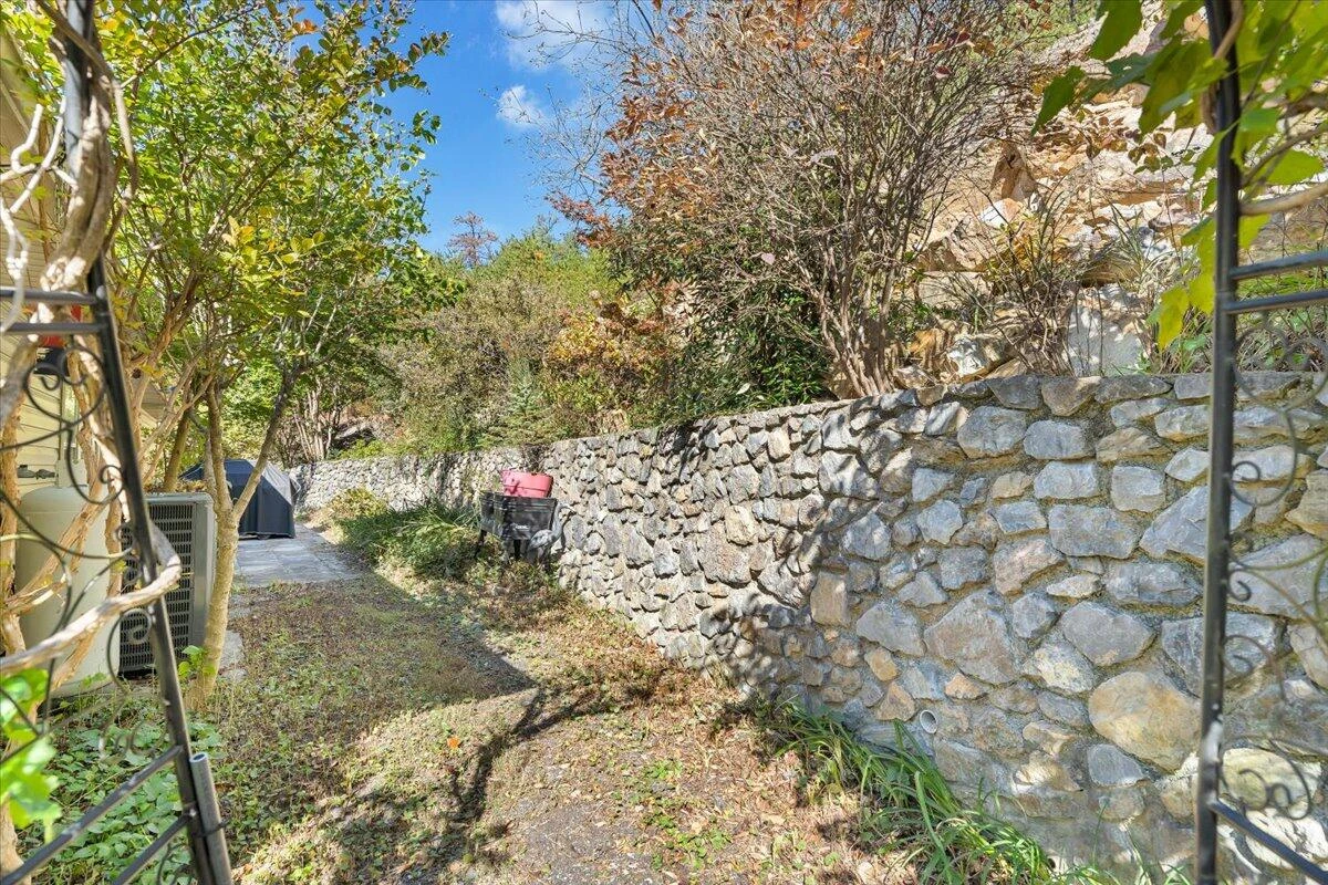 3085 Creekside DR - Photo 49