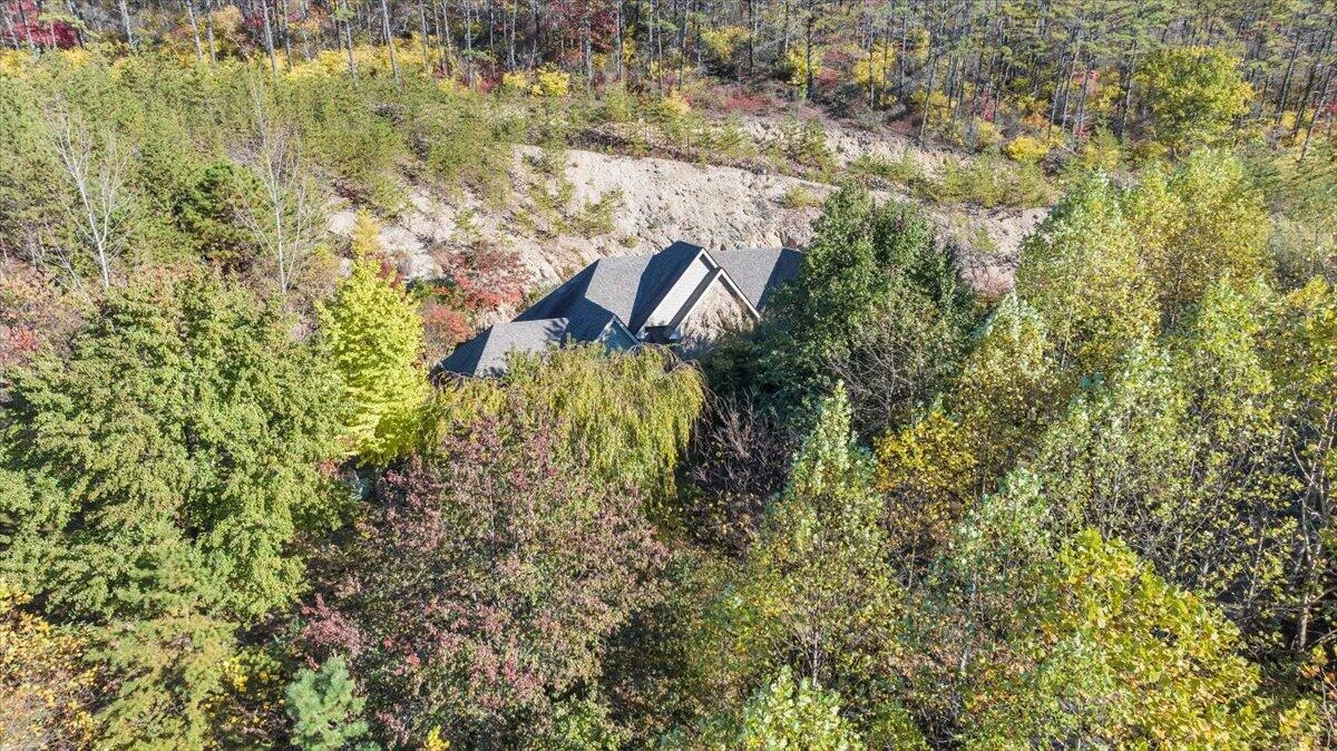 3085 Creekside DR - Photo 54