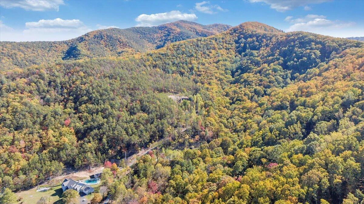 3085 Creekside DR - Photo 73